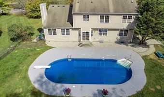 21 Cliffwood Dr, Allentown, NJ 08501