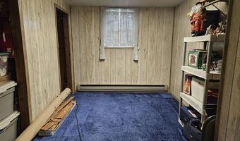 381 Birch St, Bangor, ME 04401