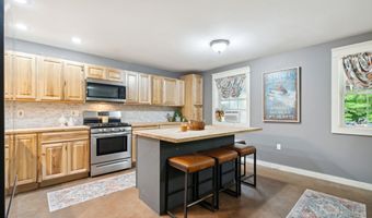 153 May St, Canaan, NH 03741