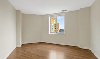 901 N MONROE St 1408, Arlington, VA 22201