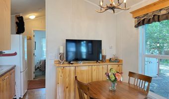 2 4 P St, Cascade, ID 83611