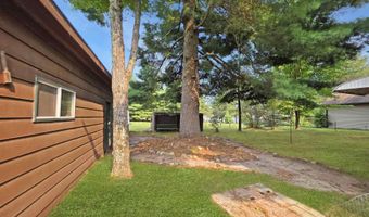 1904 W 19th Ave, Arkdale, WI 54613