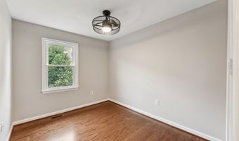 3836 BRIGHTON Ct, Alexandria, VA 22305