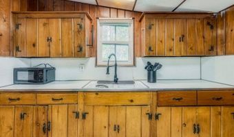 114 Pocantecs Rd, Alloway, NJ 07422