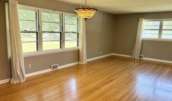 1610 N Park Ln, Augusta, KS 67010