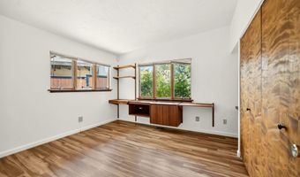 738 Fairway Ct, Ashland, OR 97520