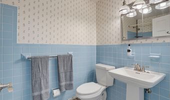 1103 WESTVIEW Ter, Dover, DE 19904