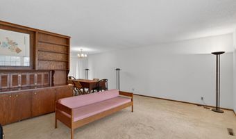 1814 Duff Ave, Ames, IA 50010