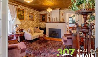 916 Canyon Ave, Cody, WY 82414