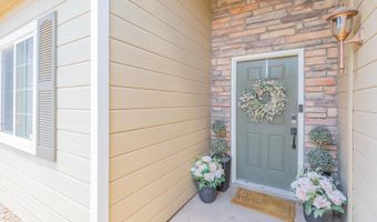 241 Burnage Ln, Alamogordo, NM 88310