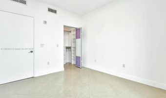 3131 NE 188th St 1-1212, Aventura, FL 33180