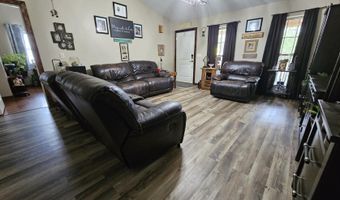 838 Rebecca Ct, Alford, FL 32420