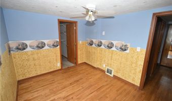 209 Sipple Ave, Amherst, OH 44001