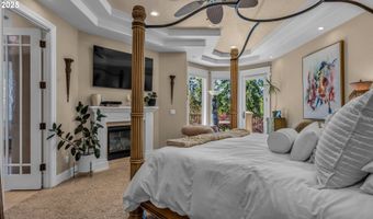 4075 NW CAMALA Dr, Albany, OR 97321