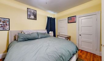 14 Bayard St, Boston, MA 02134