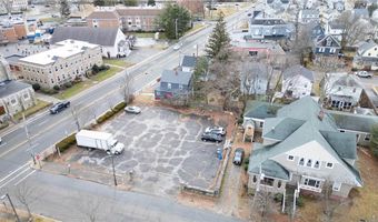 14 Bartlett Ave, Cranston, RI 02905