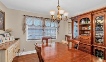 318 Tina Lee Ct, Brick, NJ 08724