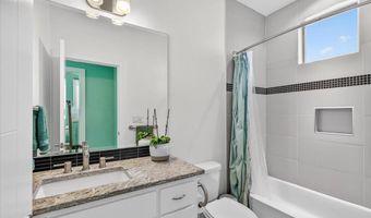 106 Dunn Cir, Ashland, OR 97520