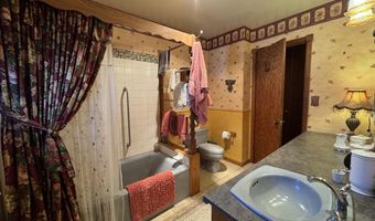 942 N Dade 131, Arcola, MO 65603