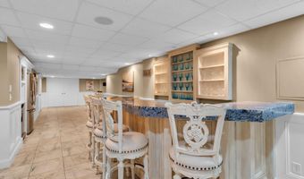 113 Arneytown Hornerstown Rd, Allentown, NJ 08501