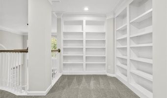 3425 Kingsland Cir, Berkeley Lake, GA 30096