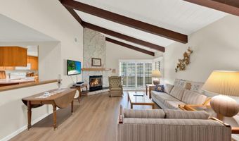 6050 Henderson Dr 16, La Mesa, CA 91942