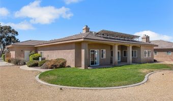 19274 Kanbridge St, Apple Valley, CA 92308