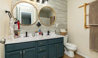 3018 SW Prairie View Rd, Ankeny, IA 50023