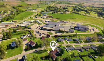 1001 Maquoketa St, Anamosa, IA 52202
