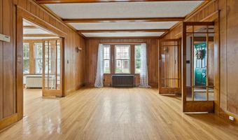 175 Summer St, Auburn, ME 04210