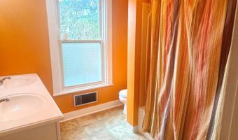 150 Cardinal Ave, Albany, NY 12209