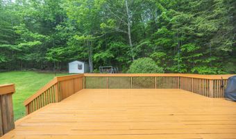 71 Kyle Ln, Auburn, ME 04210