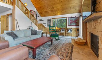 3163 Menominee Ct, Arnold, CA 95223