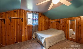 80 Pine St, Badin, NC 28009