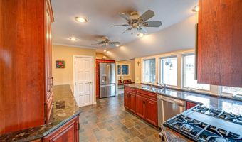 178 S Bayview Ave, Amityville, NY 11701
