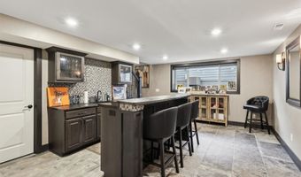 1237 Eagle Creek Blvd SW, Altoona, IA 50009