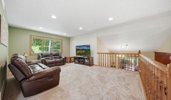 12568 Everest Ct E, Apple Valley, MN 55124