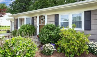 100 Blackstone St, Blackstone, MA 01504