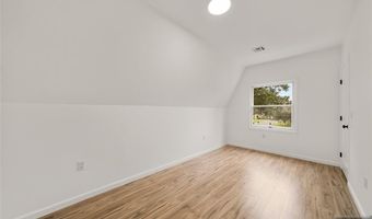 174 Pleasant Ave, Bergenfield, NJ 07621