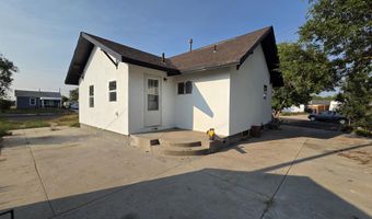 817 W 9TH St, Cheyenne, WY 82001