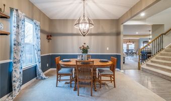 165 Lakeland Way, Aurora, OH 44202