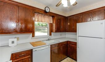 105 Borden Ave, Johnston, RI 02919