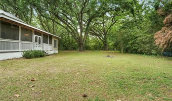 126 Mchenry Rd, Defuniak Springs, FL 32433
