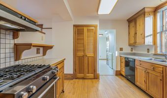 533 5th St, Ann Arbor, MI 48103