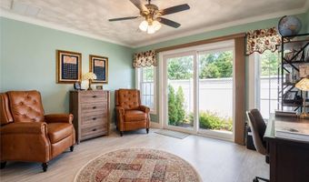 5 Rivers Edge Dr, Coventry, RI 02816