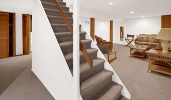 644 Berkeley Ave, Beachwood, NJ 08722
