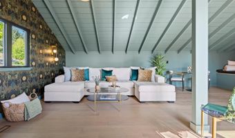 210 Thunderbird Dr, Aptos, CA 95003