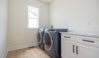 7 JOCKEY Ct, Berlin, MD 21811