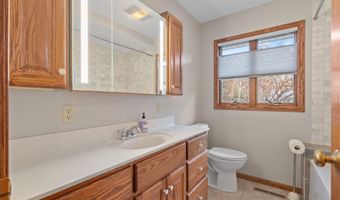 519 SE 13th, Dyersville, IA 52040