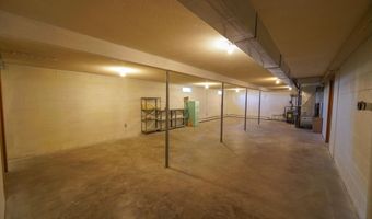 101 Hilltop Dr, Ackley, IA 50601